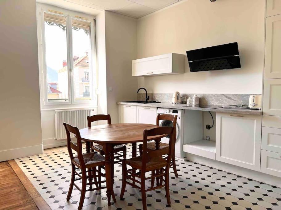 Entierement Renove Proche Gare Grenoble